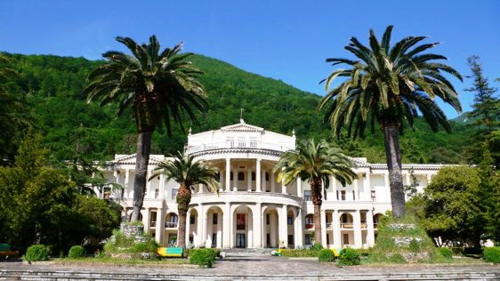 Абхазия - это одна сплошная достопримечательность