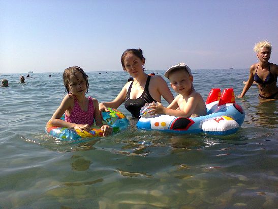 Возможен ли недорогой летний отдых с детьми на море в России? Давайте узнаем!