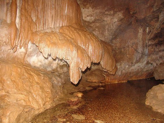 Пещера ''Абрскила''