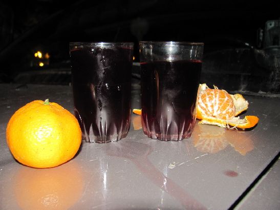 В январе в Абхазии можно полакомиться спелыми мандаринами и побаловать себя вкусным домашним вином