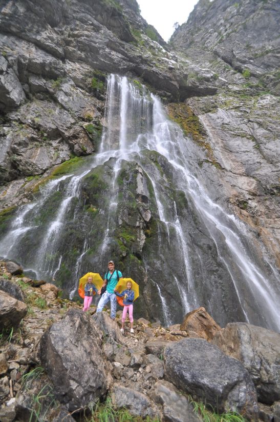 Ге́гский водопа́д (Черкесский водопад) — красивй водопад  высотой около 60-70 метров